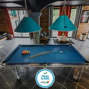 The Modern & Recycled House Appartement